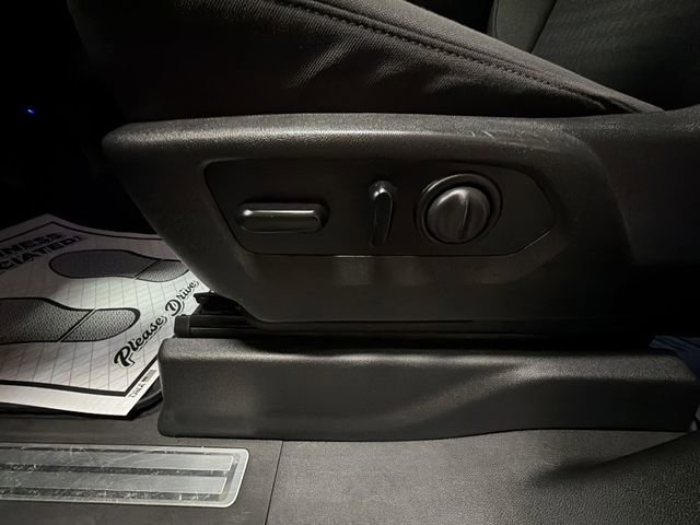 Used 2021 Chevrolet Silverado 1500 RST image 12