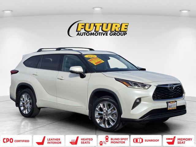 Certified 2021 Toyota Highlander Limited FWD image 1