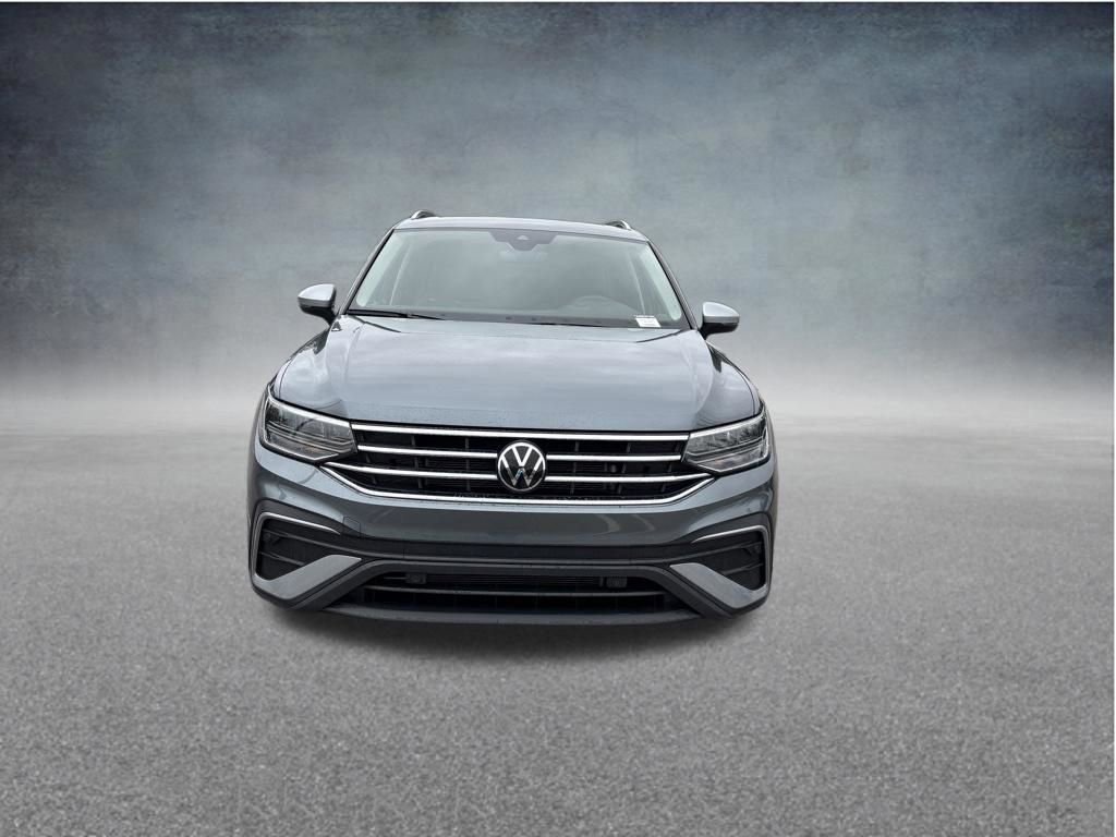 Used 2024 Volkswagen Tiguan Wolfsburg Edition image 8