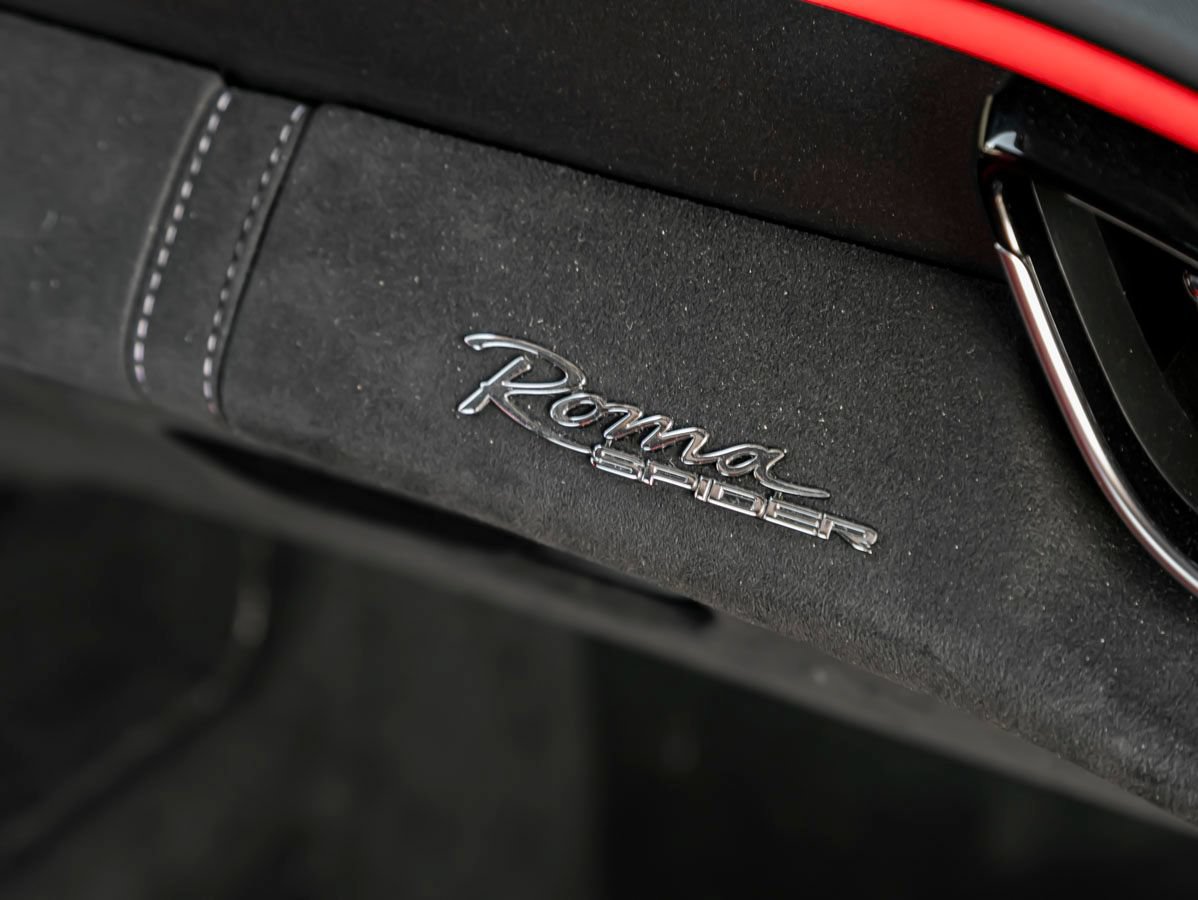 Used 2024 Ferrari Roma Spider RWD image 34