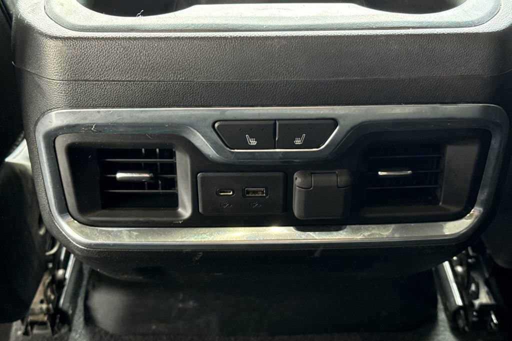 Used 2020 Chevrolet Silverado 2500 High Country w/ Technology Package image 20