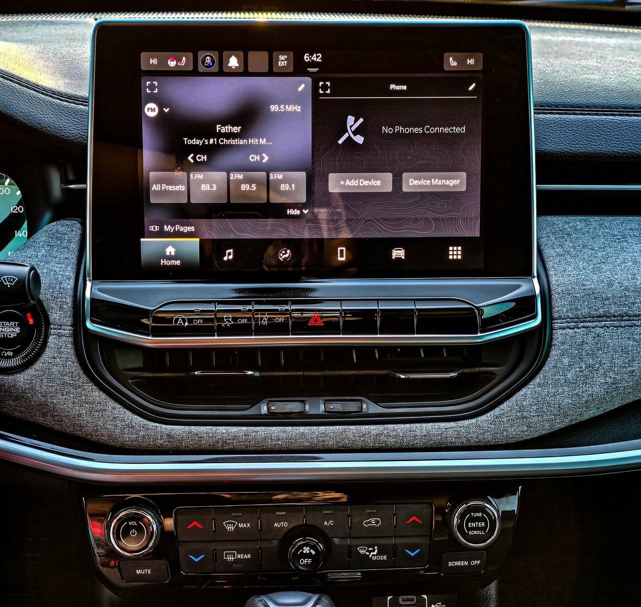 Used 2023 Jeep Compass Latitude w/ Convenience Group image 18