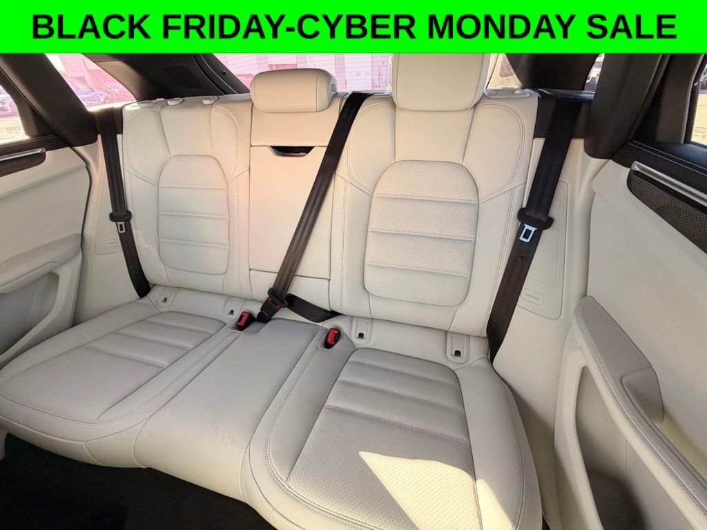 Used 2024 Porsche Macan GTS image 23