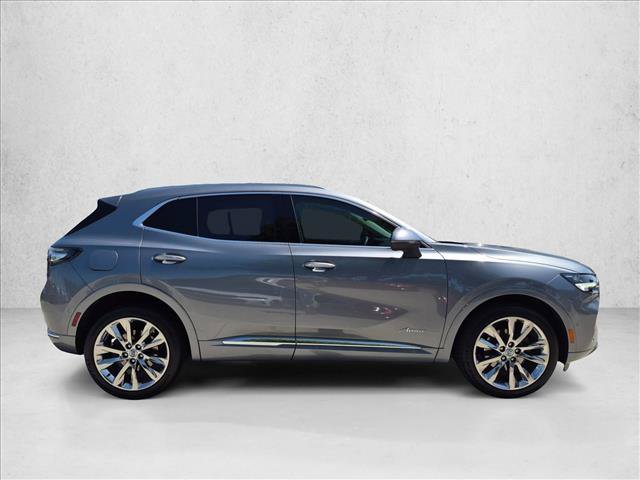 Used 2022 Buick Envision Avenir w/ Technology Package II FWD image 4