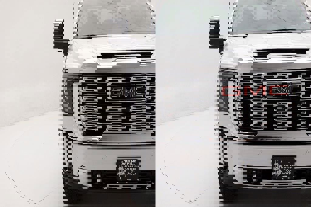 Used 2024 GMC Sierra 2500 Denali w/ Denali Reserve Package image 5