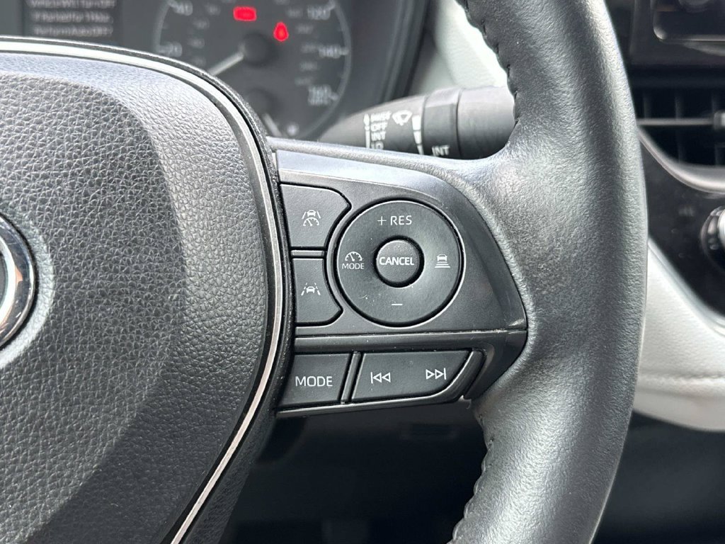 Used 2023 Toyota Corolla SE FWD image 28