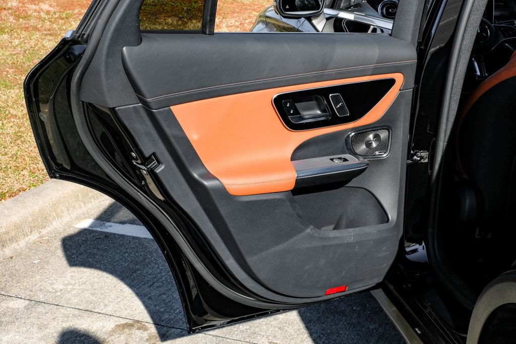 Used 2023 Mercedes-Benz GLC 300 GLC 300 image 51