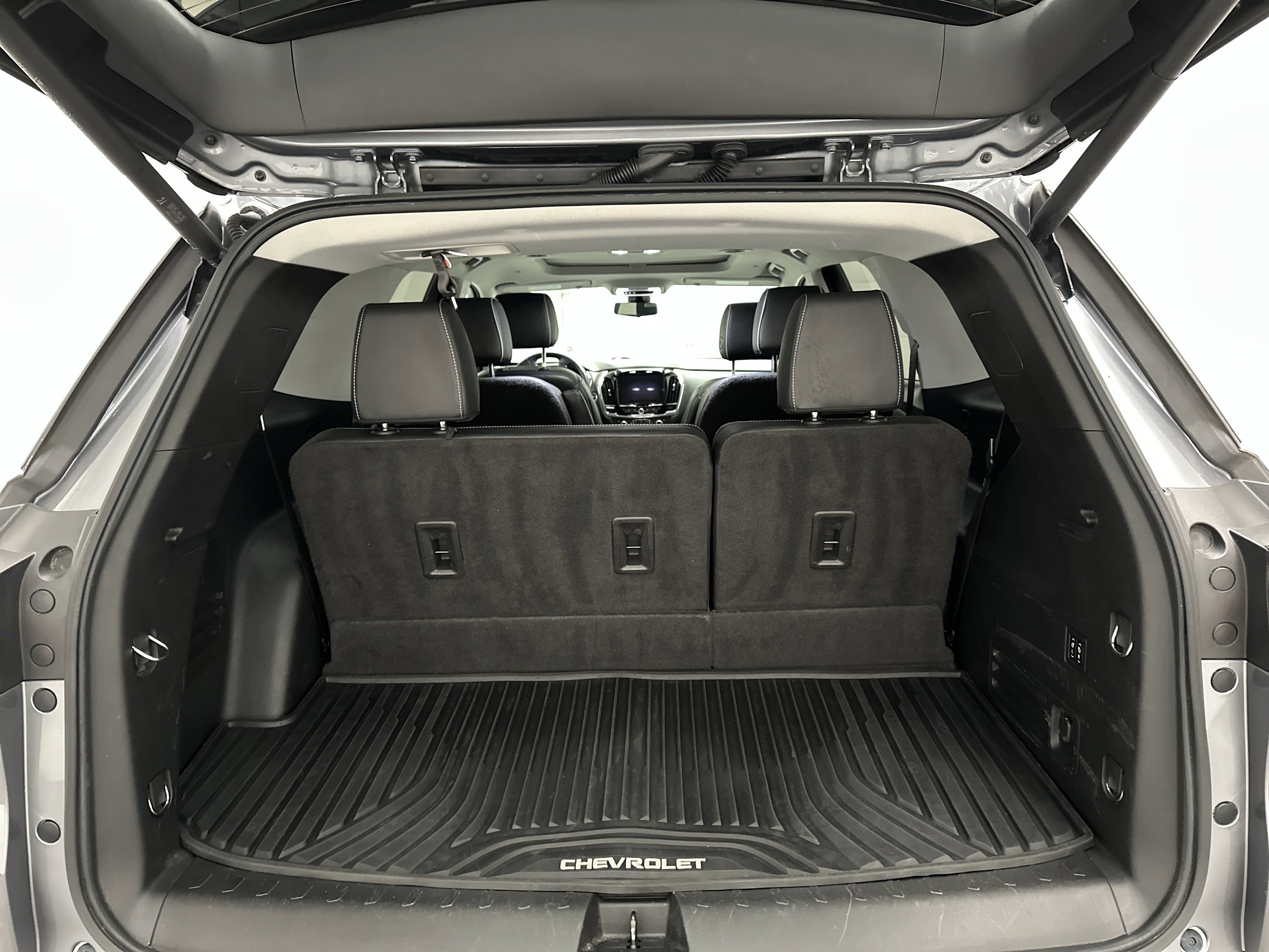 Used 2020 Chevrolet Traverse High Country image 15