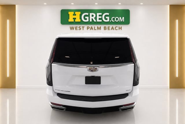 Used 2023 Cadillac Escalade Premium Luxury RWD image 11