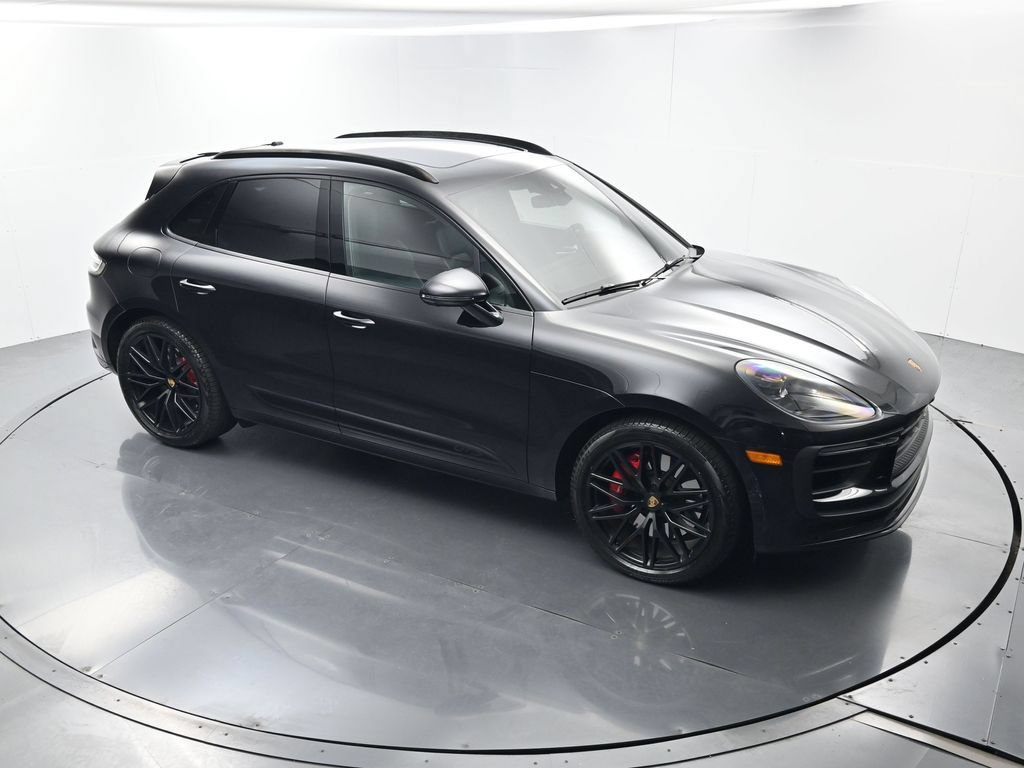 Certified 2024 Porsche Macan GTS AWD/4WD image 43