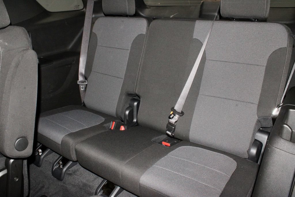 Used 2023 Chevrolet Traverse LT AWD/4WD image 22