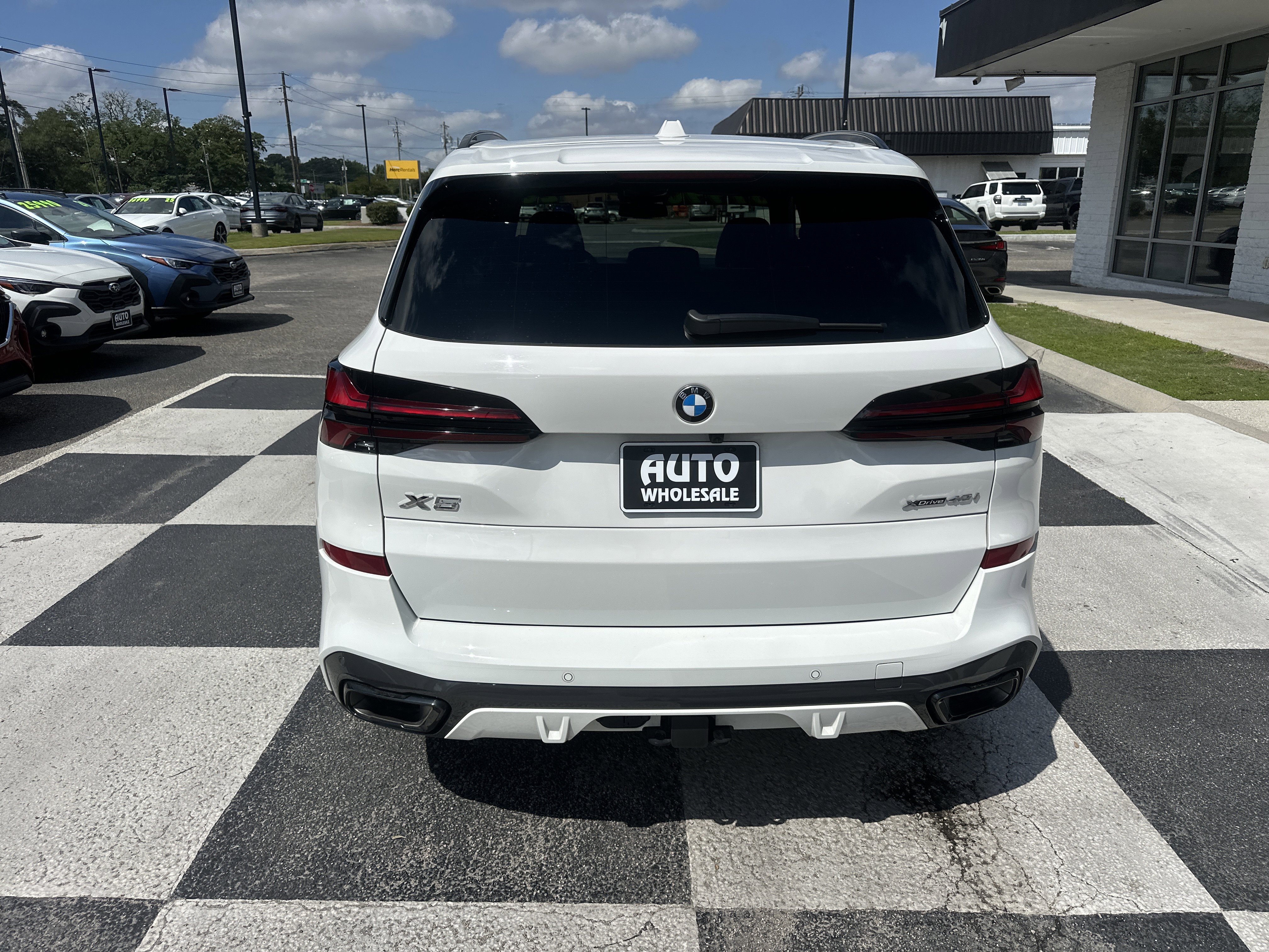 Used 2026 BMW X5 xDrive40i w/ M Sport Package AWD/4WD image 4