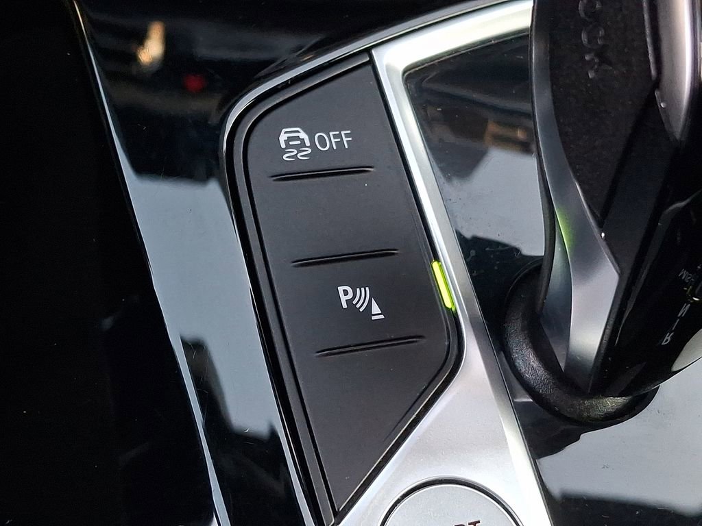 Certified 2024 BMW X3 M40i w/ Premium Package image 21