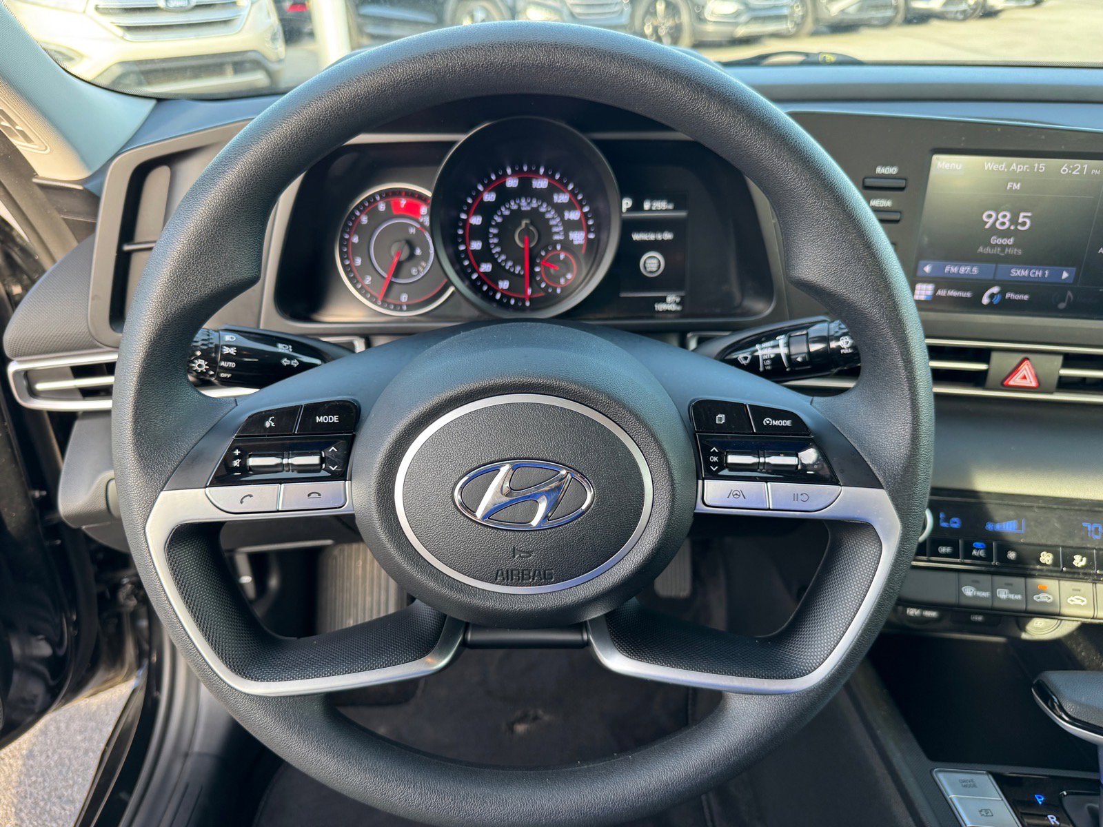 Used 2023 Hyundai Elantra SEL FWD image 21