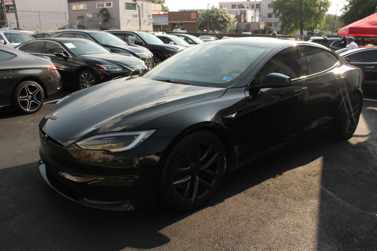Used 2022 Tesla Model S Plaid AWD/4WD image 4