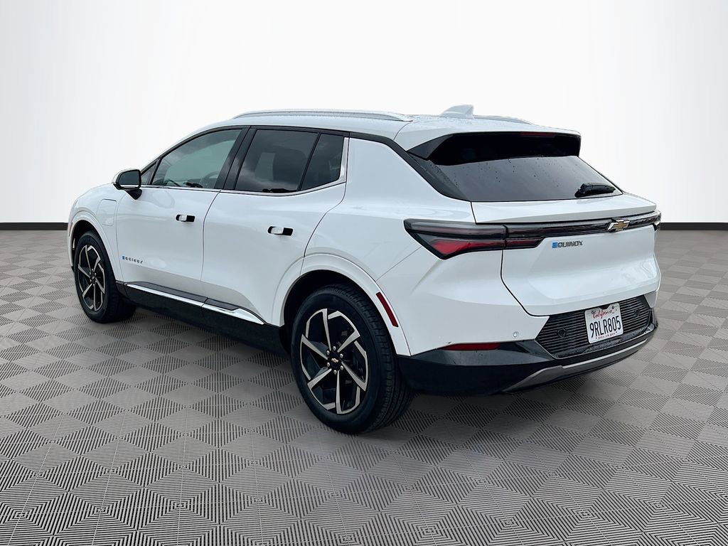 Used 2025 Chevrolet Equinox EV LT w/ Convenience Package image 5