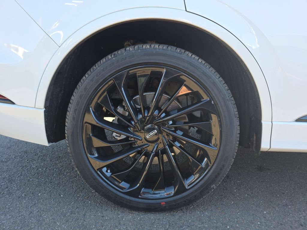Used 2024 Lincoln Aviator Reserve w/ Jet Package AWD/4WD image 12