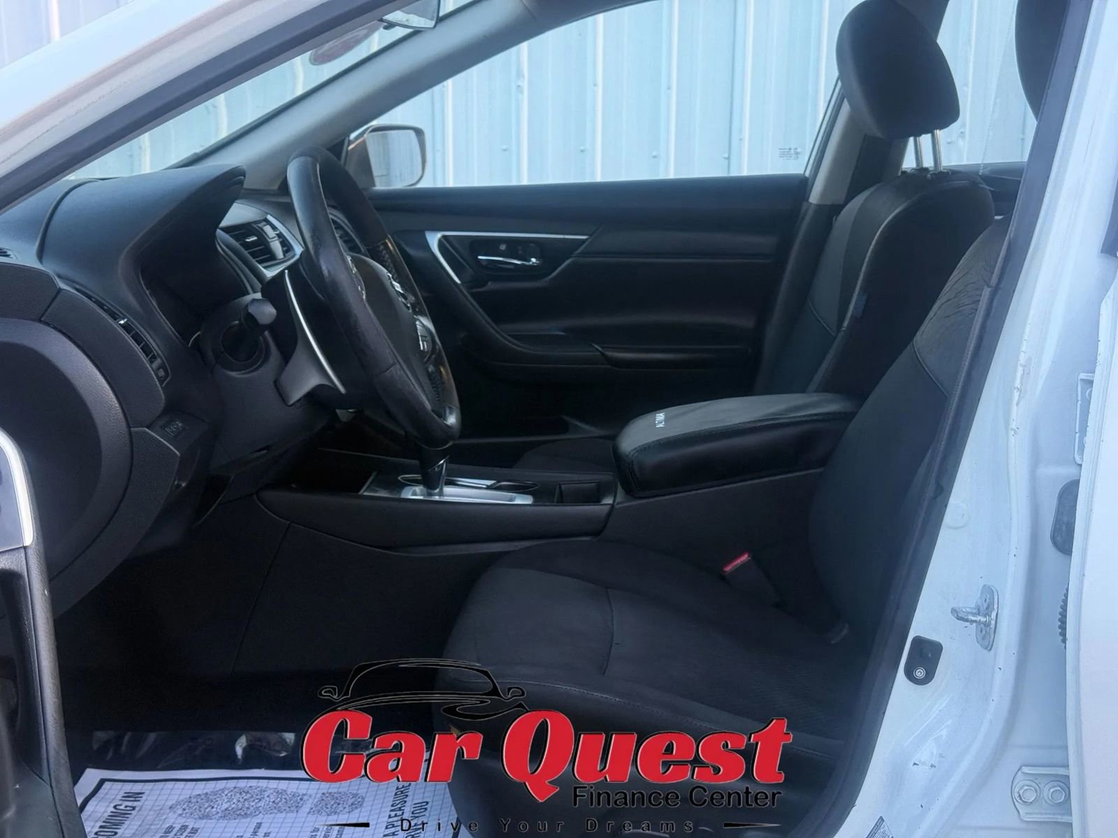 Used 2016 Nissan Altima 2.5 SR FWD image 9