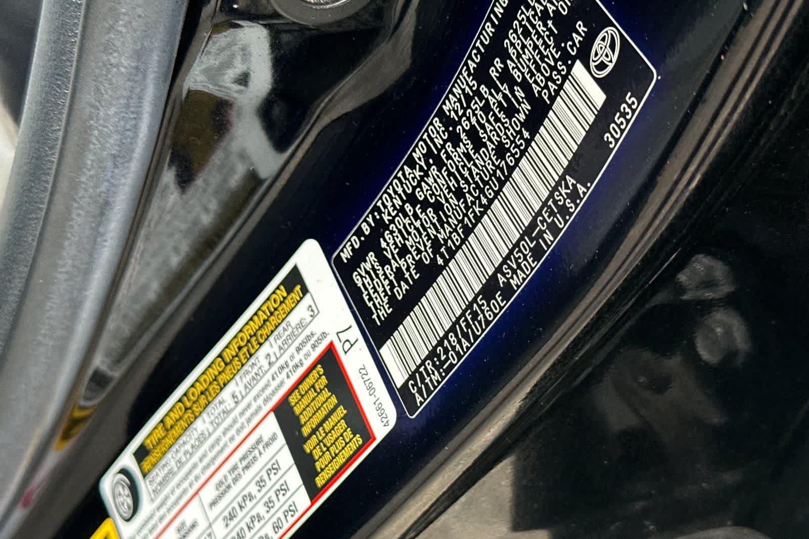 Used 2016 Toyota Camry SE FWD image 34