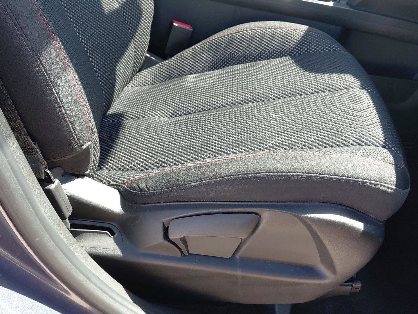 Used 2014 Chevrolet Equinox LT w/ Driver Convenience Package AWD/4WD image 13