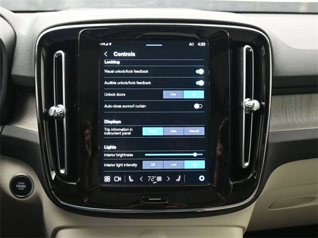 Used 2023 Volvo XC40 B5 Plus w/ Driver Assist Package image 17