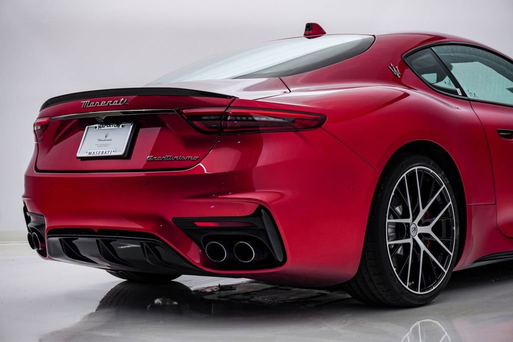 Used 2024 Maserati GranTurismo Trofeo image 12