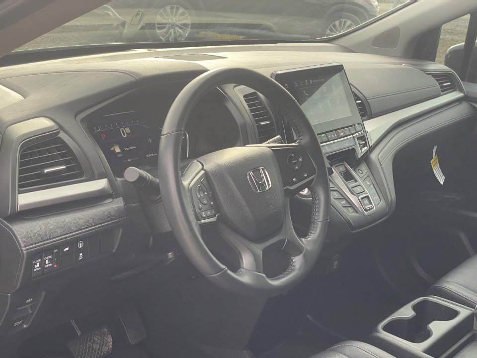 Used 2022 Honda Odyssey EX-L image 13