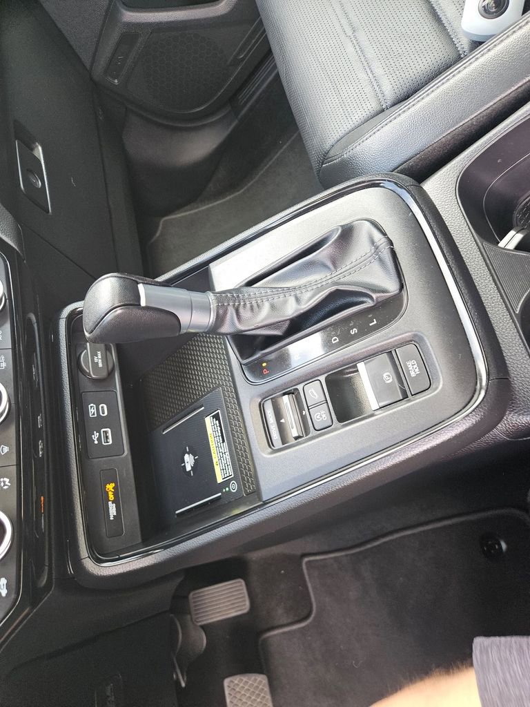 Used 2025 Honda CR-V EX-L image 28