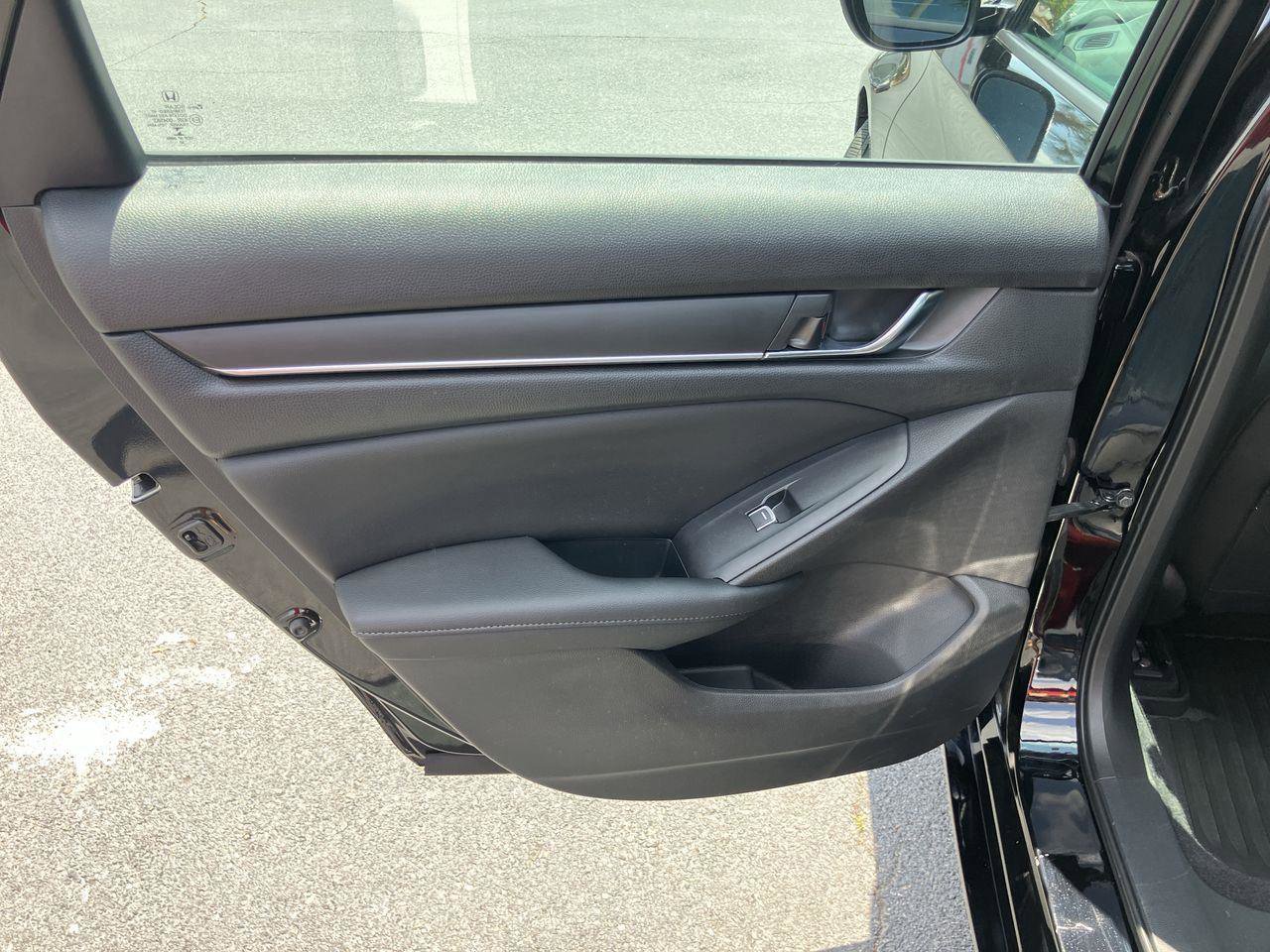 Used 2022 Honda Accord Sport Special Edition image 21