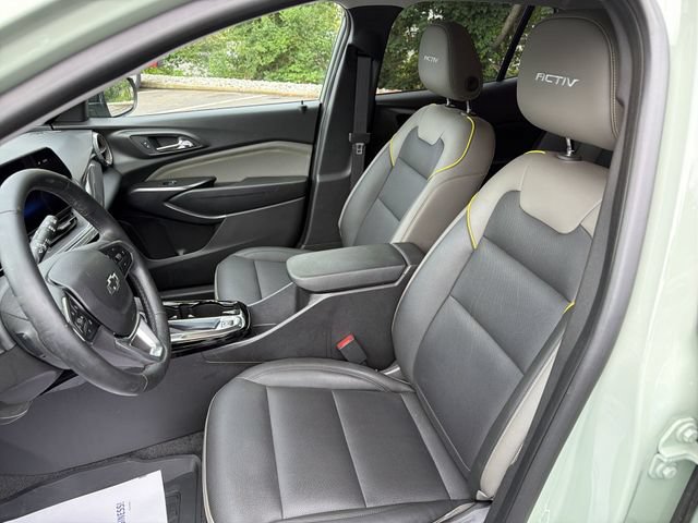 Certified 2024 Chevrolet Trax ACTIV w/ Driver Confidence Package FWD image 18