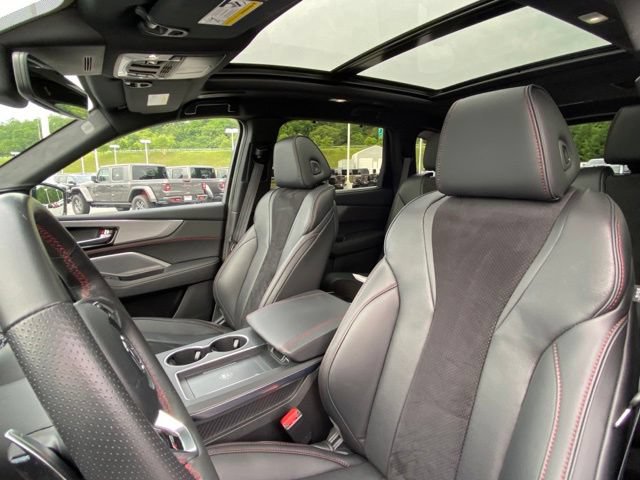 Used 2025 Acura MDX A-Spec AWD/4WD image 14