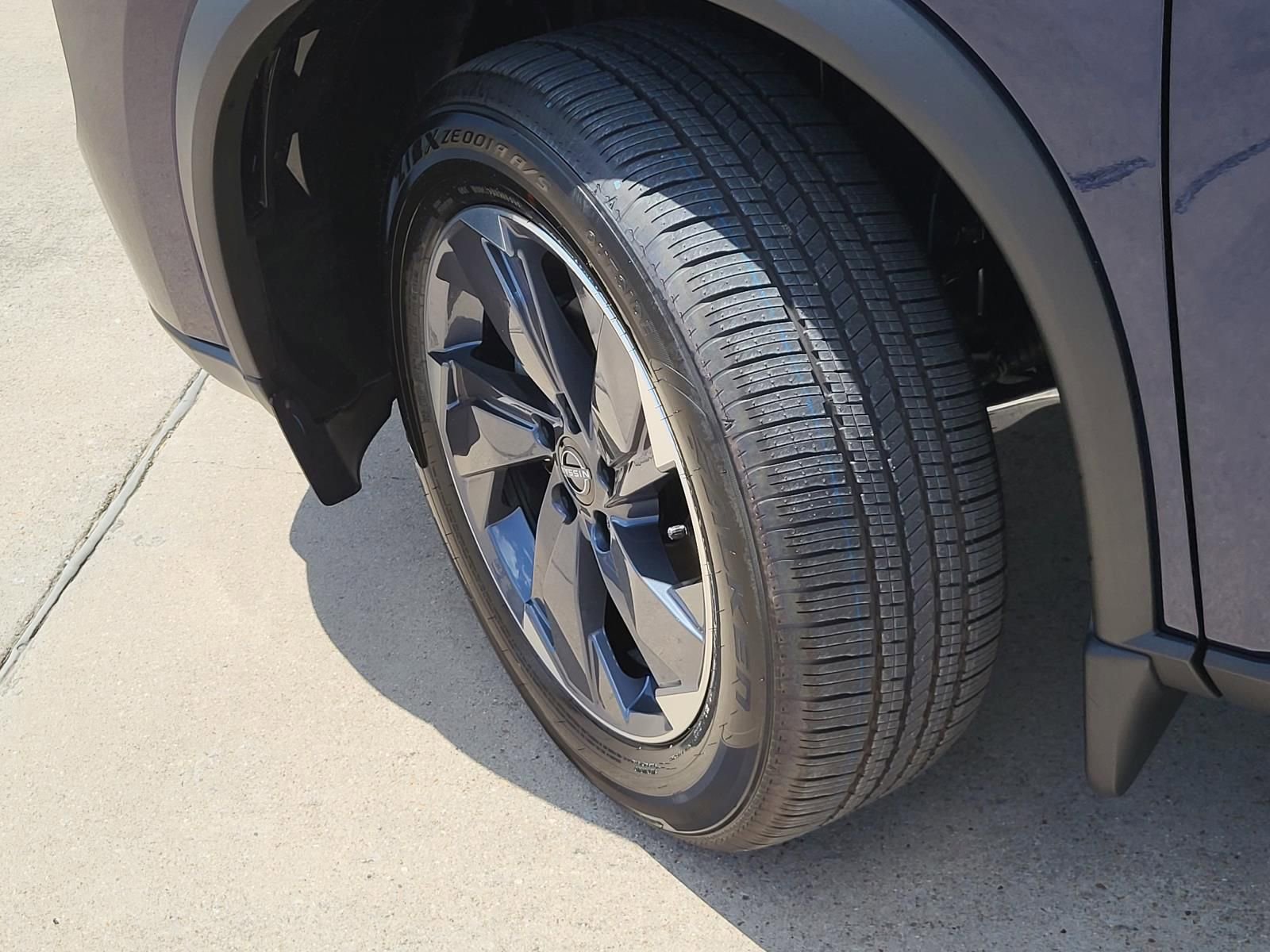 New 2026 Nissan Rogue SV image 9