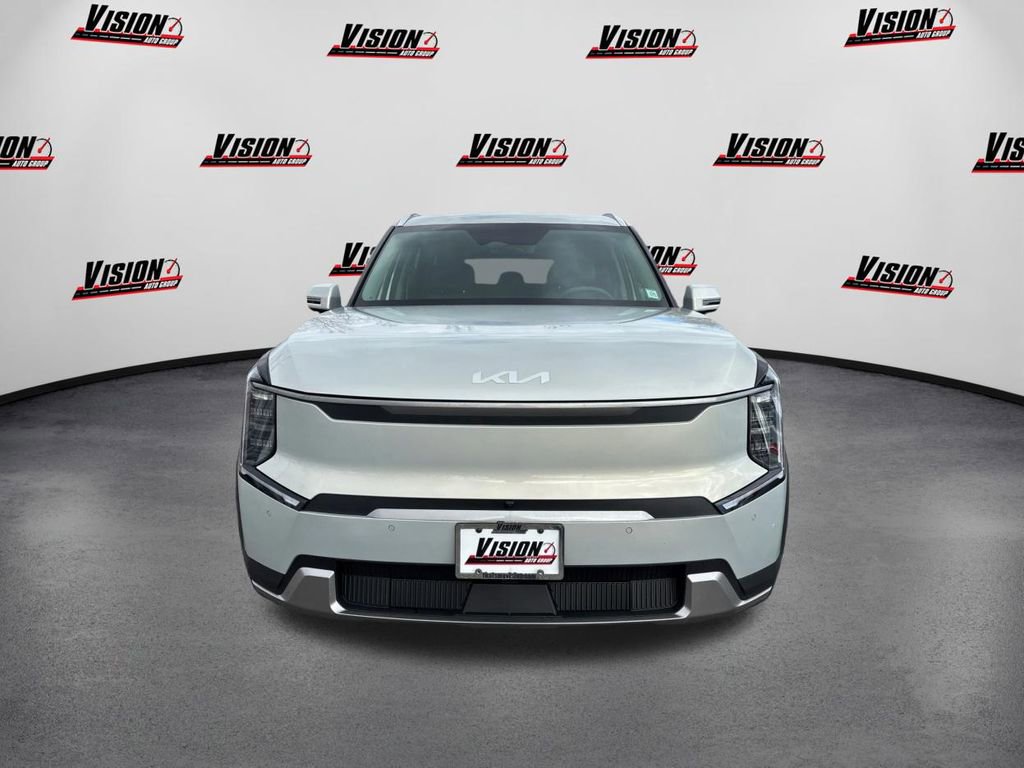 New 2026 Kia EV9 Wind image 2