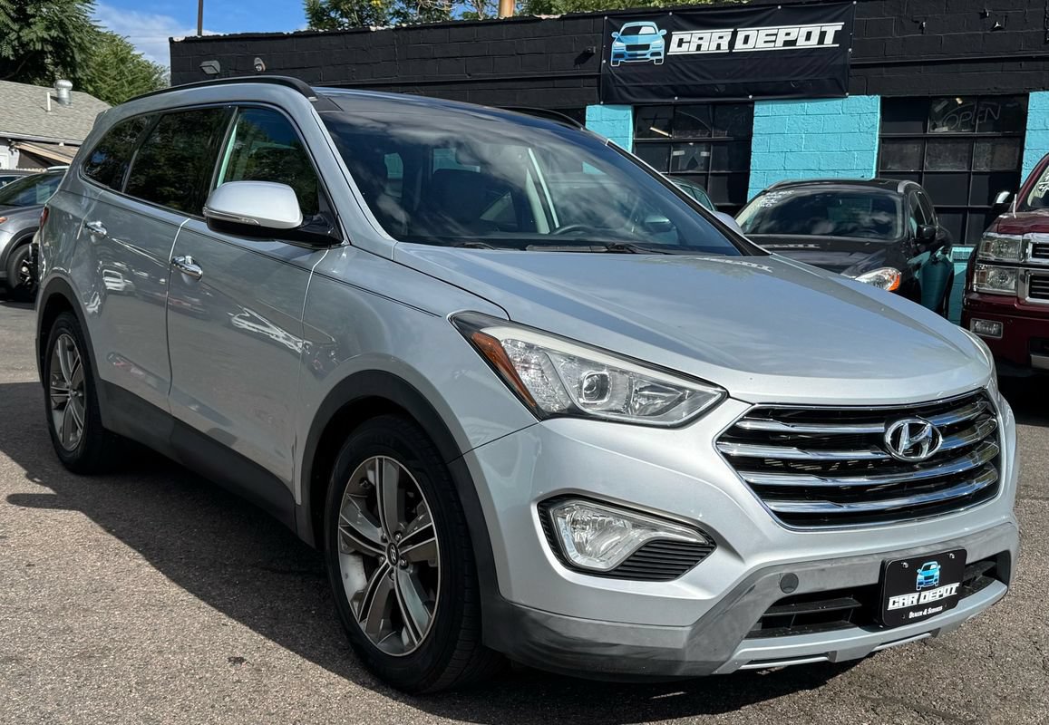 Used 2013 Hyundai Santa Fe Limited w/ Technology Pkg AWD/4WD image 1