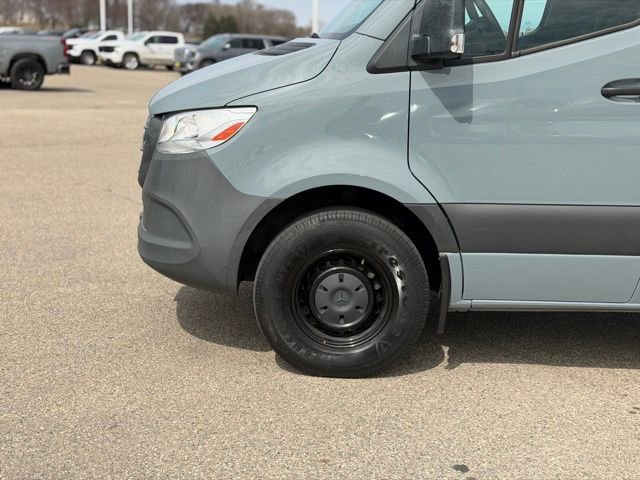 Used 2021 Mercedes-Benz Sprinter 1500 image 10