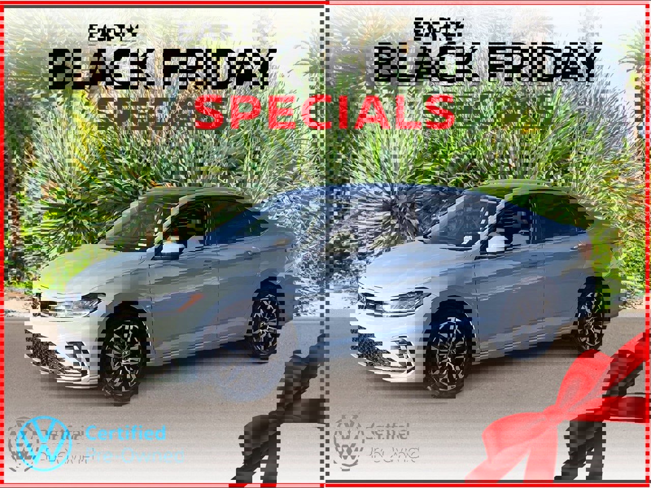 Certified 2025 Volkswagen Jetta SE w/ Sunroof Package