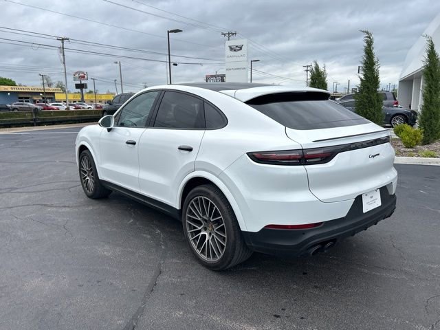 Used 2023 Porsche Cayenne Coupe image 8