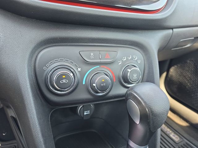 Used 2016 Dodge Dart SE w/ Convenience Group FWD image 22