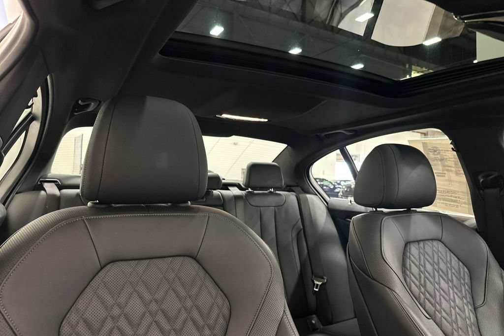 Certified 2023 BMW 540i w/ M Sport Package RWD image 18