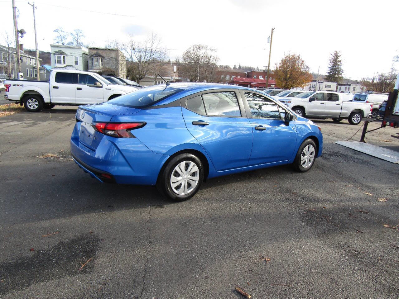 Used 2023 Nissan Versa S FWD image 7