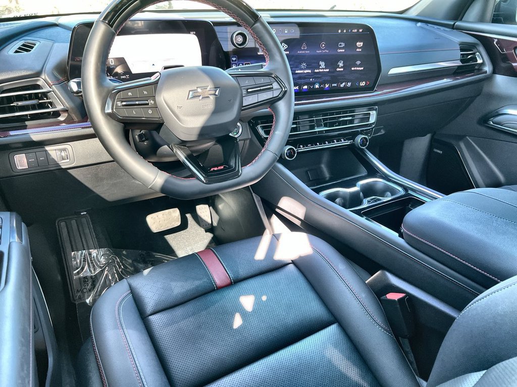 Used 2024 Chevrolet Traverse RS w/ LPO, Floor Liner Package AWD/4WD image 13