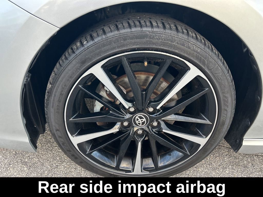 Used 2020 Toyota Camry XSE image 19