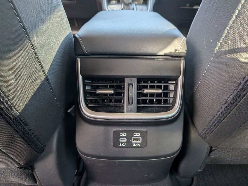 Used 2023 Subaru Legacy Premium image 30