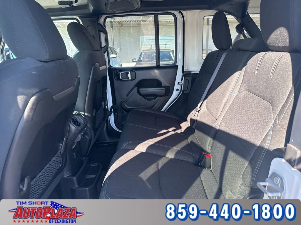 Used 2025 Jeep Wrangler Unlimited Rubicon 4xe w/ Convenience Group image 21