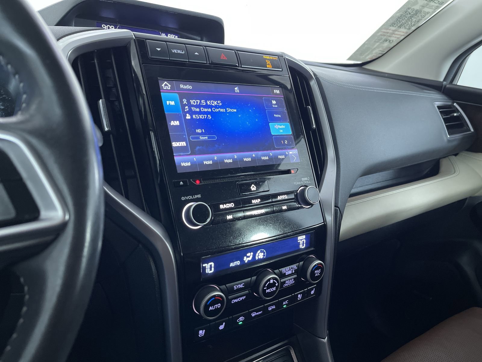 Used 2020 Subaru Ascent Touring AWD/4WD image 17