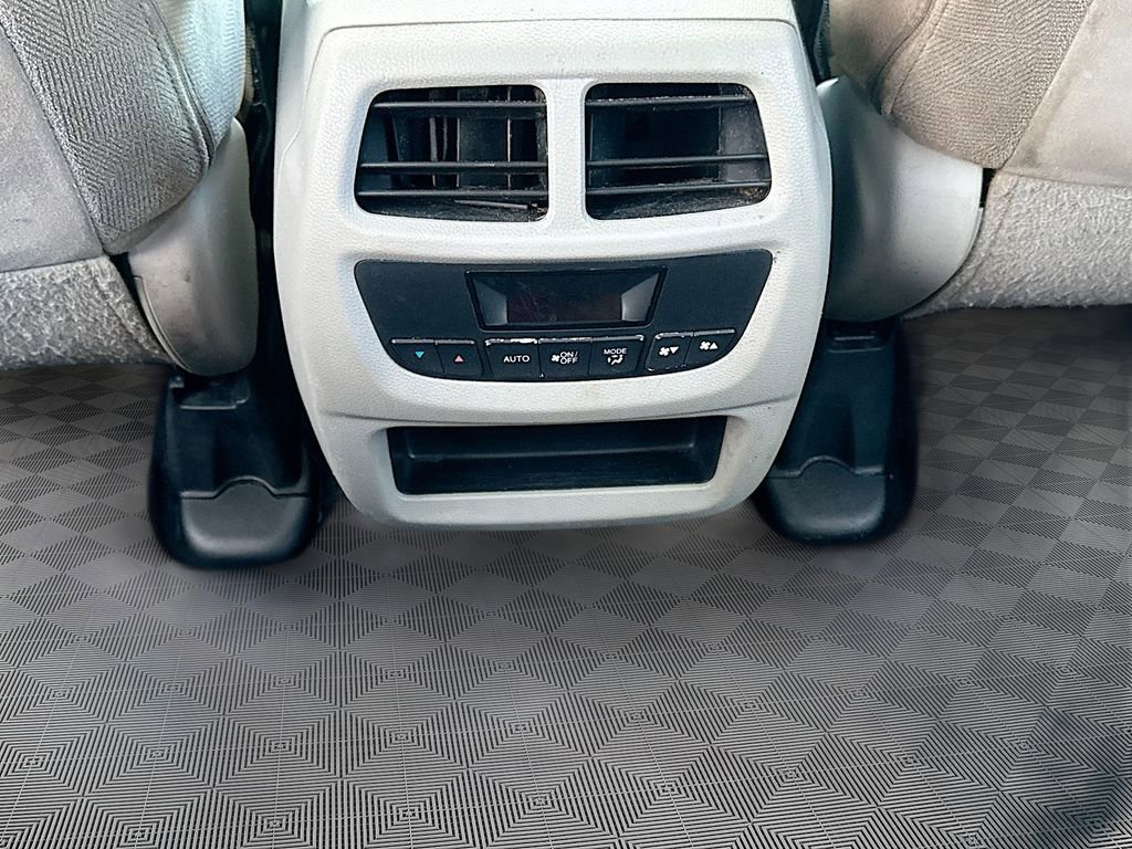 Used 2021 Honda Pilot EX image 26