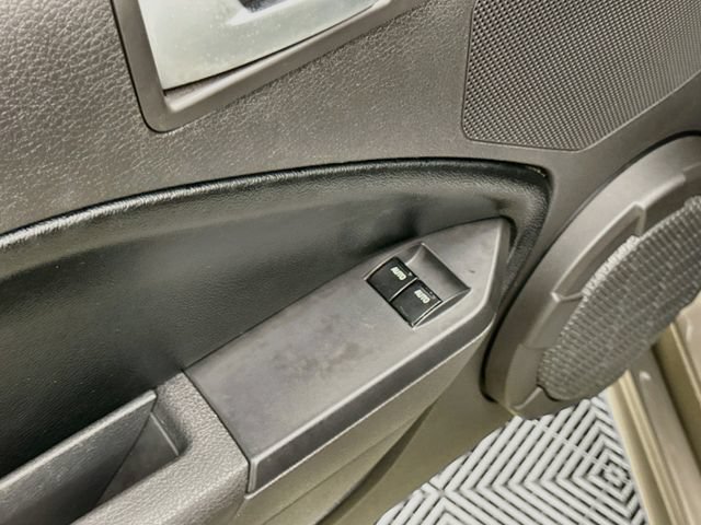 Used 2005 Ford Mustang GT RWD image 16