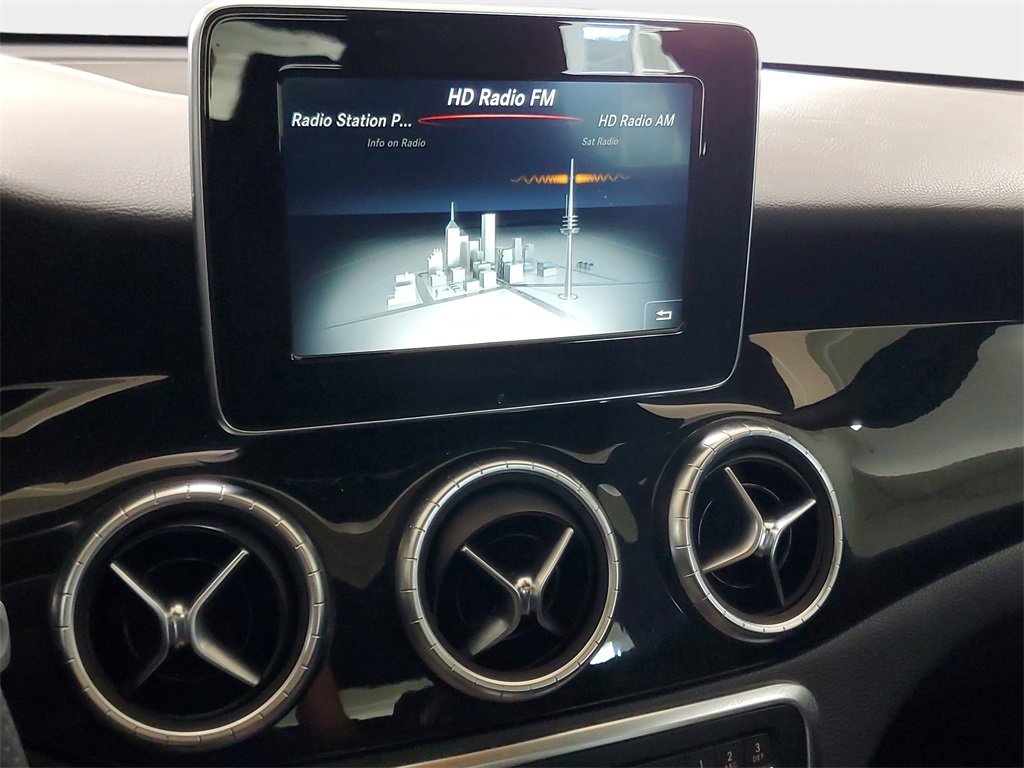 Used 2016 Mercedes-Benz CLA 250 4MATIC image 20