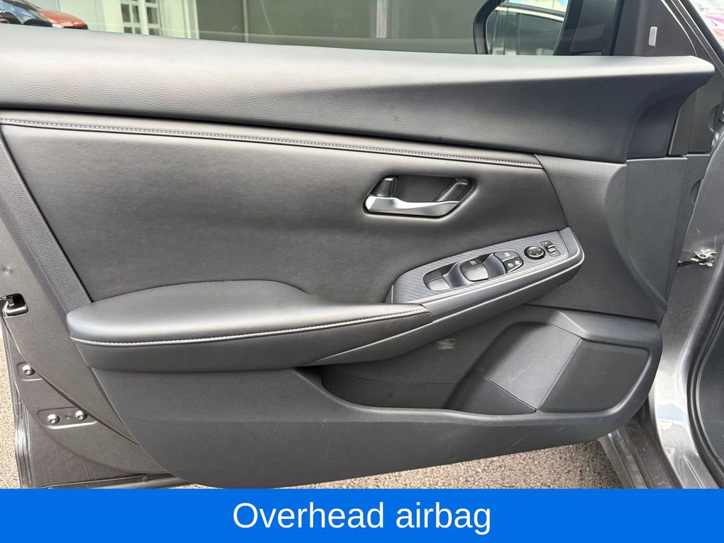 Used 2023 Nissan Sentra SV image 16