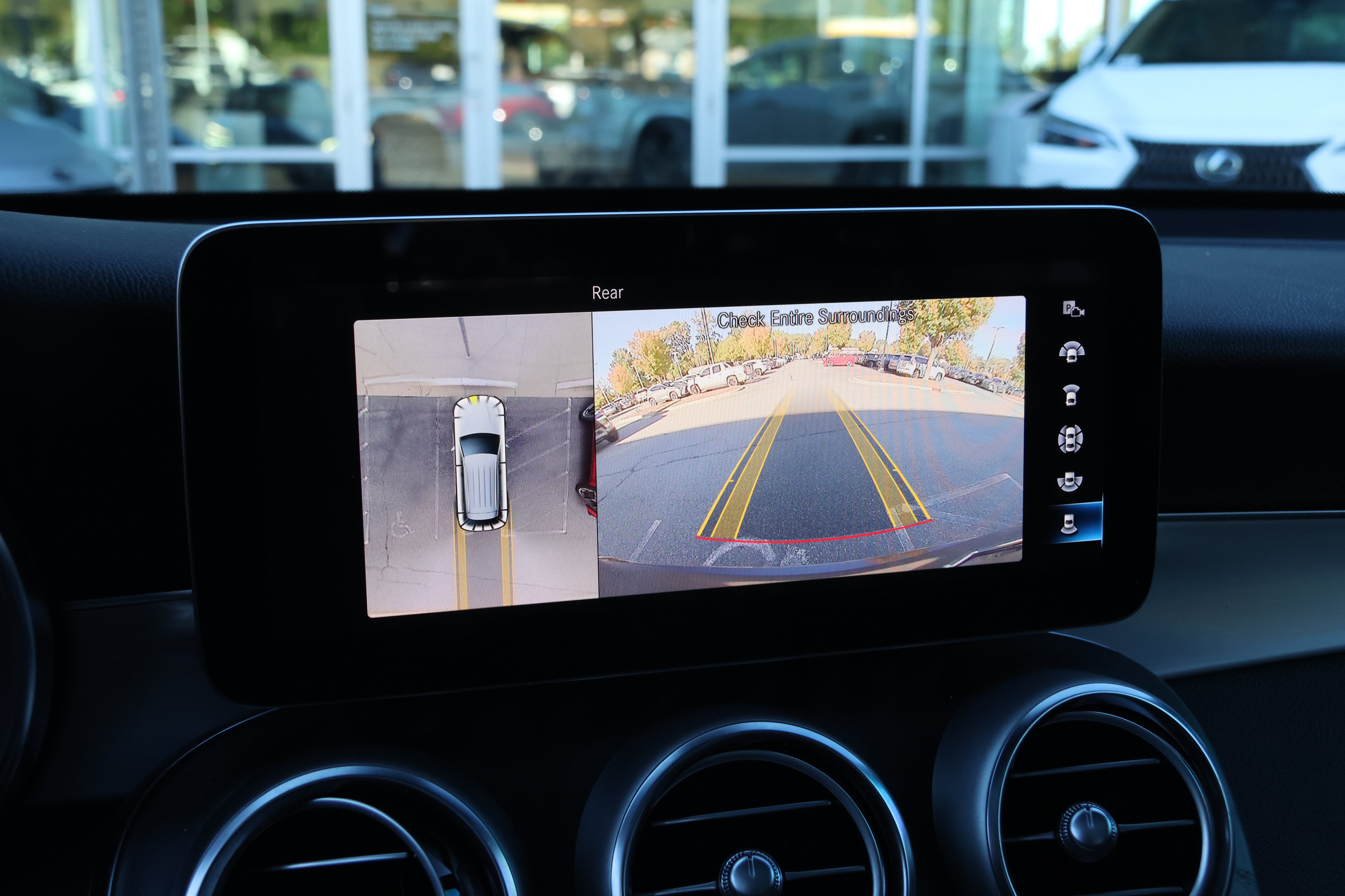 Used 2022 Mercedes-Benz GLC 300 image 22